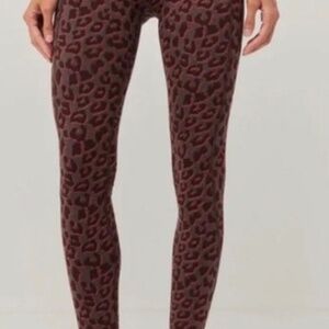NWOT Pact Organic Cotton Leopard Leggings Women's Size Large Pureactive Pocket